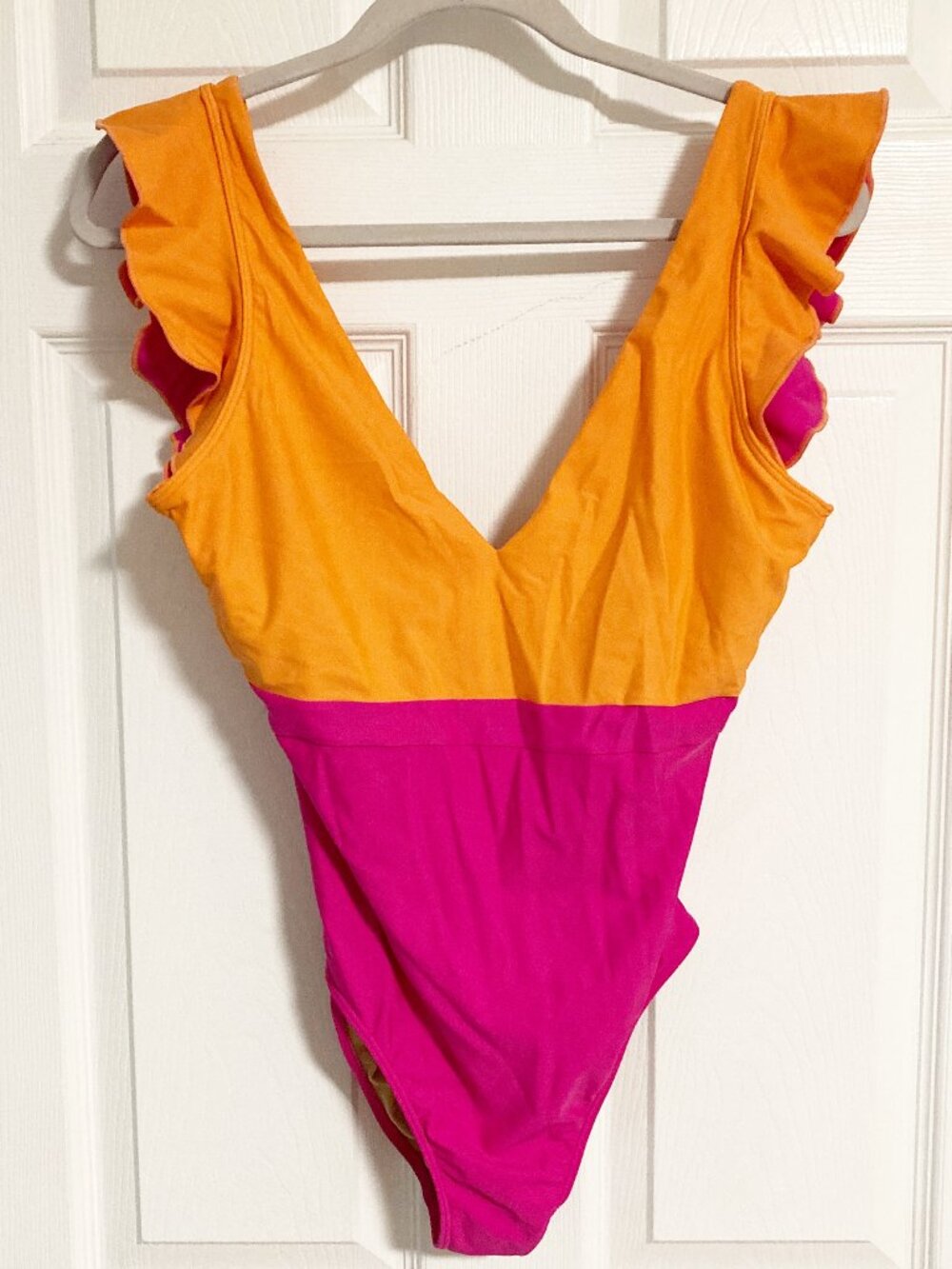 Summersalt The Ruffle Backflip One-Piece Bathing Suit Size 8 Pink & Orange